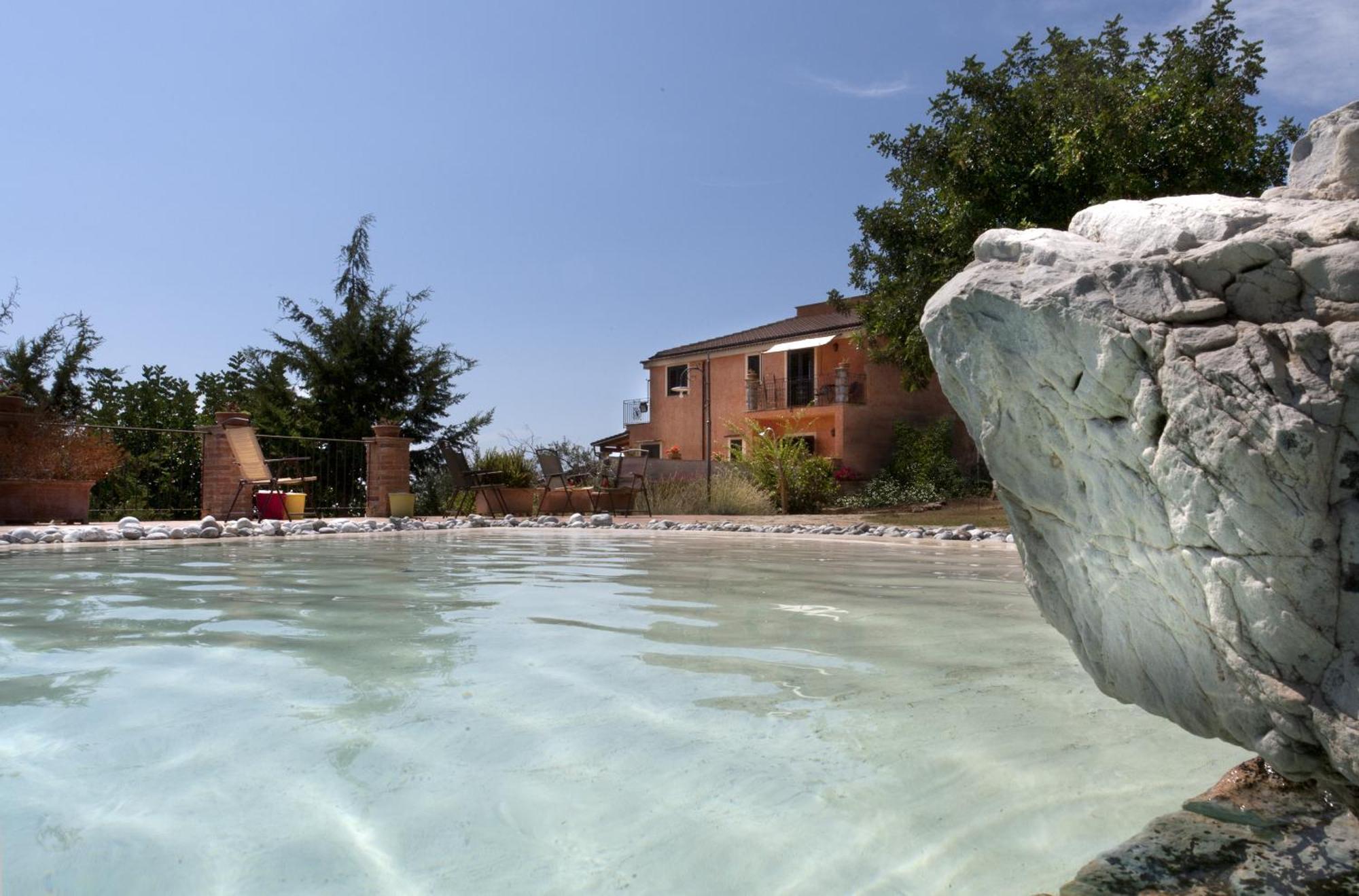 Hotel Relais Pian Delle Starze 卡梅罗塔的码头 外观 照片